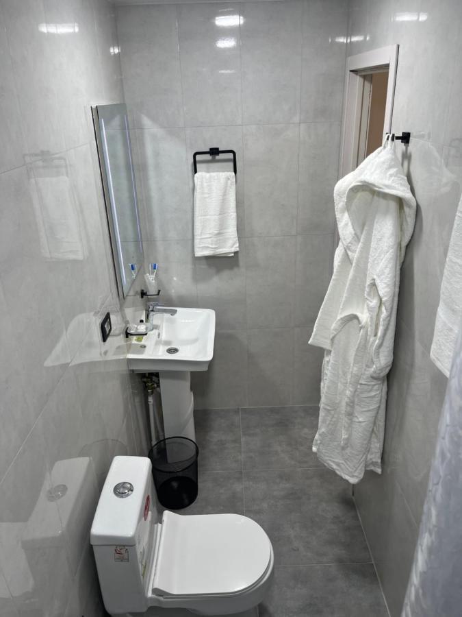 Friendly Hotel Yerevan Exterior photo