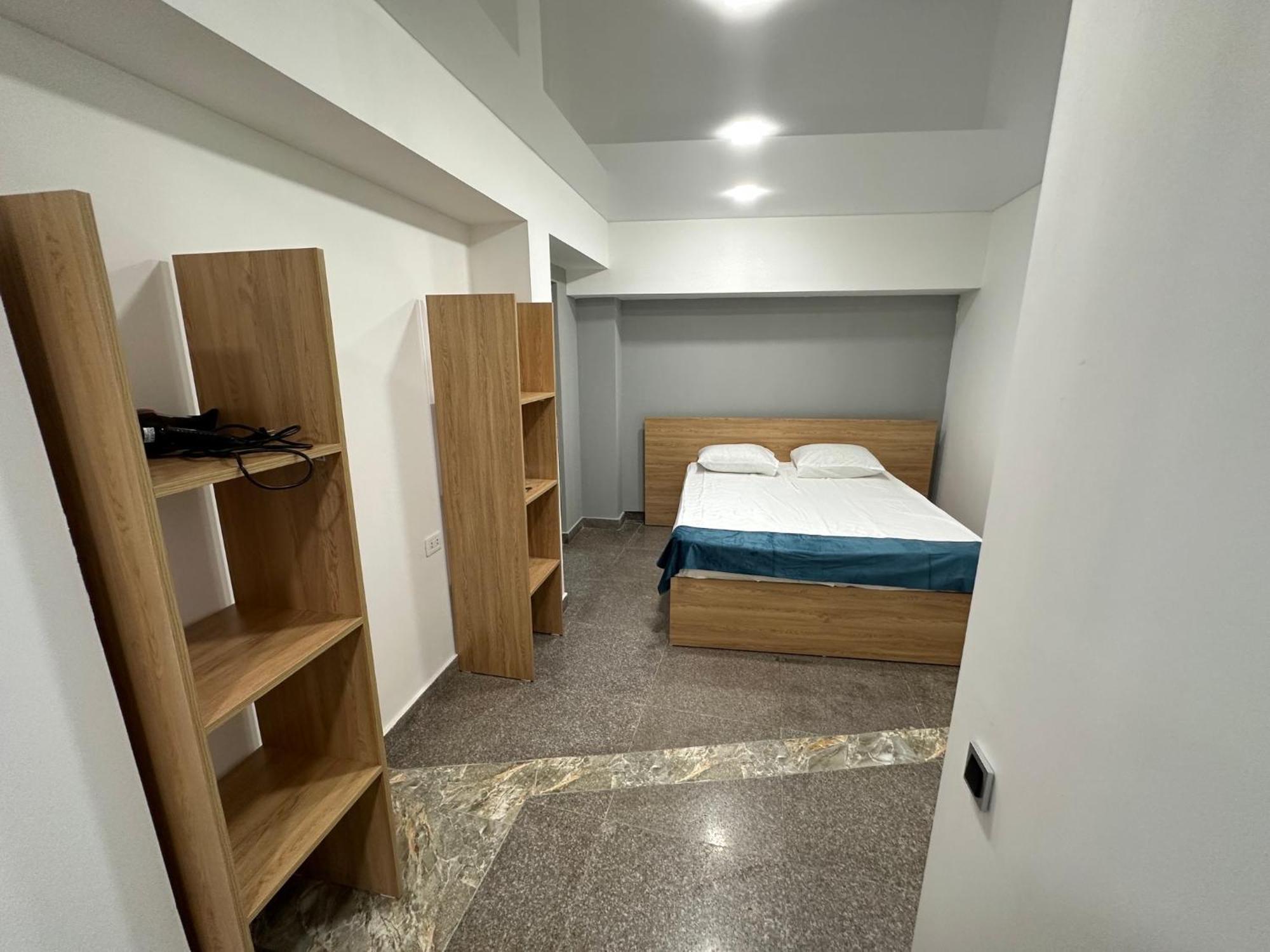 Friendly Hotel Yerevan Exterior photo